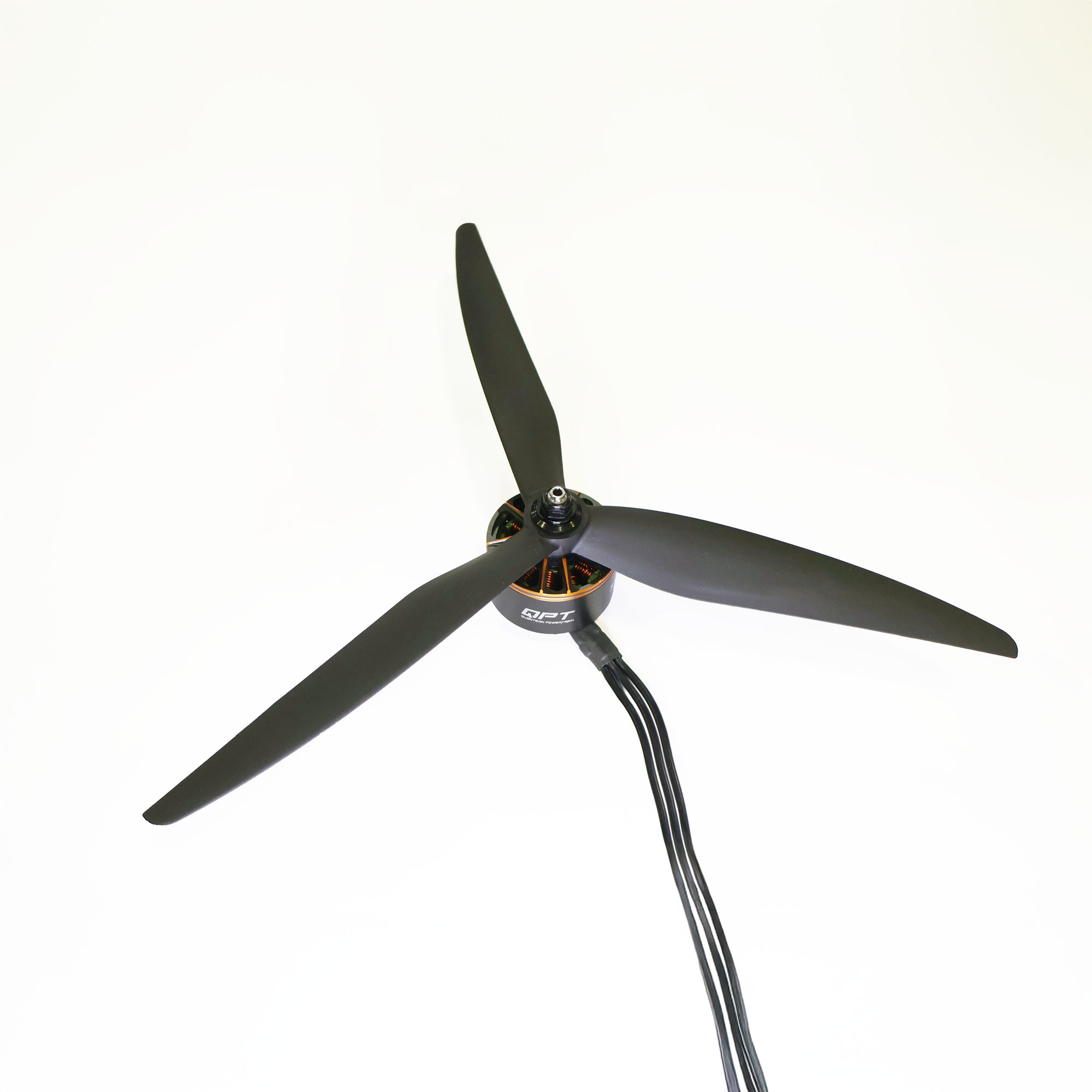 QPT 3115 KV900 motor with propeller